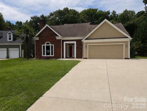 Photo of 9912 Park Springs Court, Charlotte, NC 28210 (MLS # 4388114)