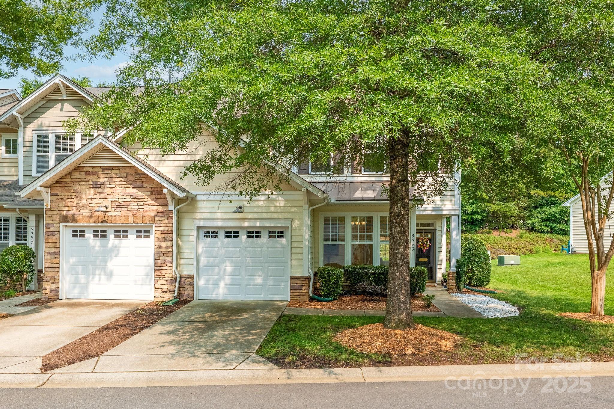 5963 Pale Moss Lane