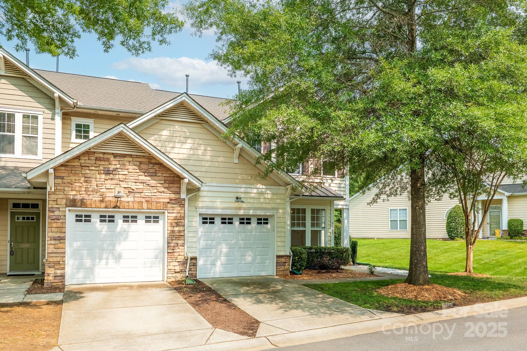 5963 Pale Moss Lane
