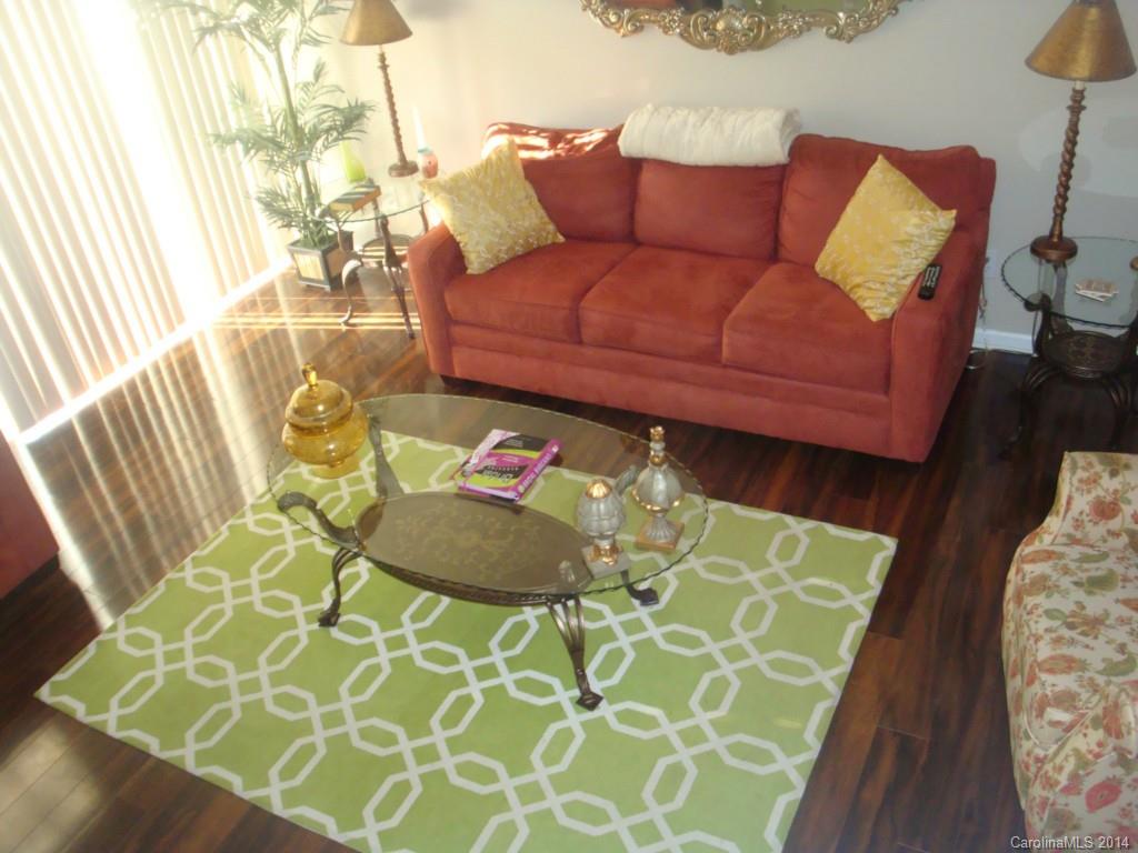 Windsor Trace - Residential