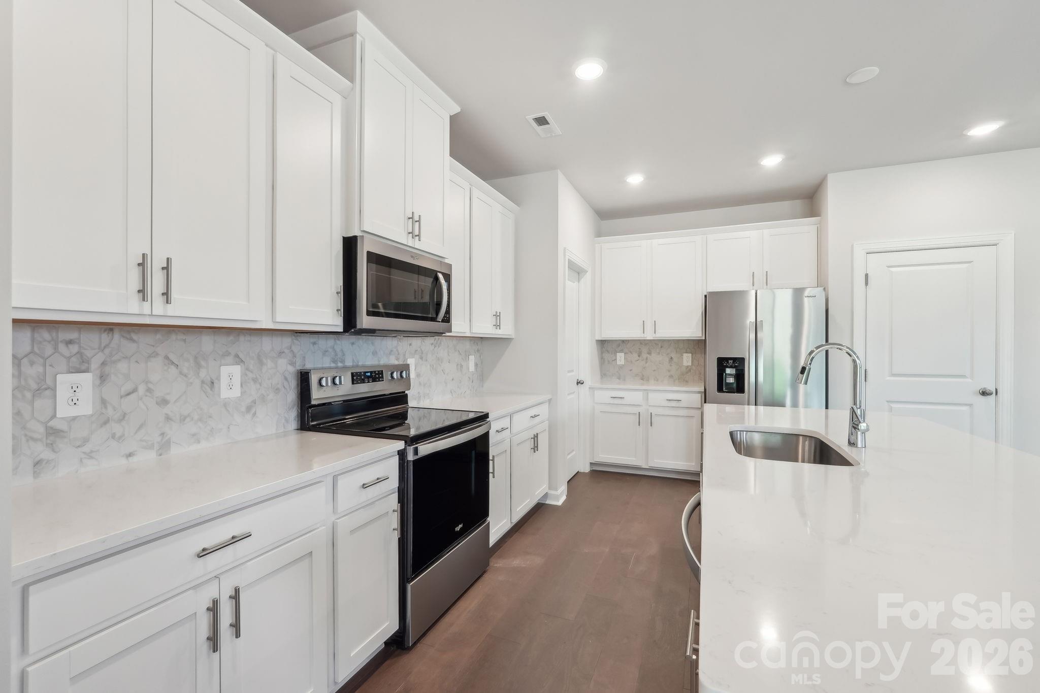 1330 30th Street Lane NE