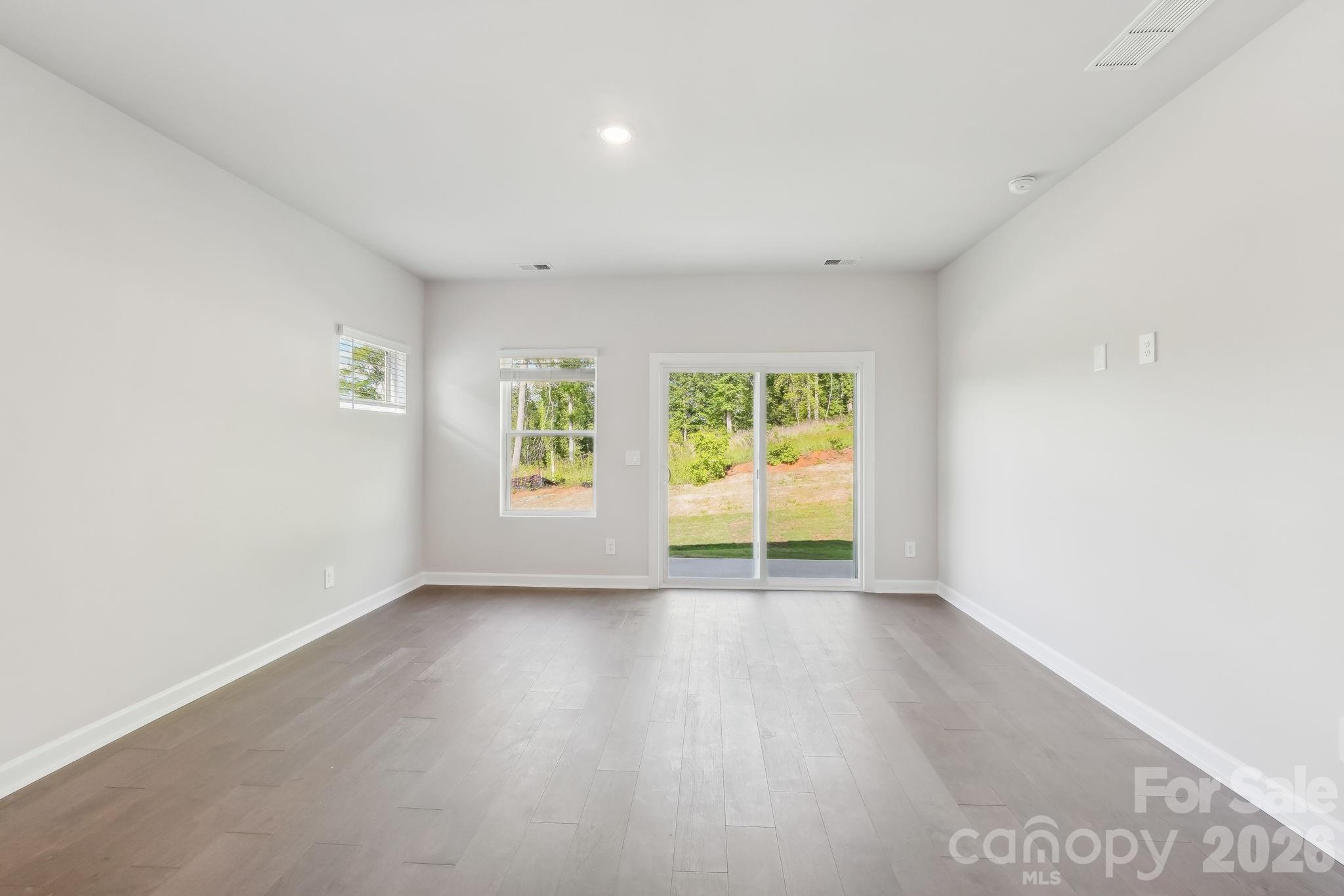 1330 30th Street Lane NE