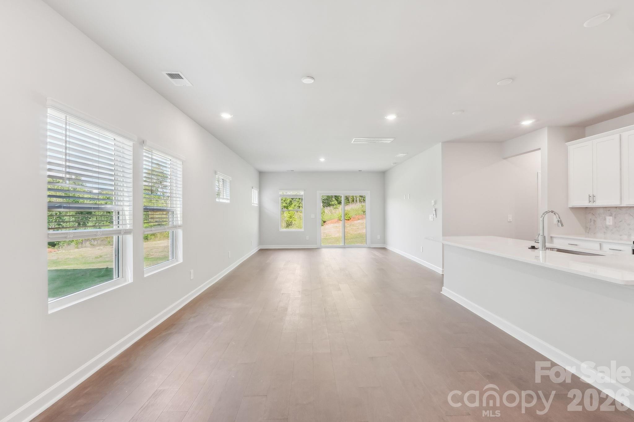 1330 30th Street Lane NE