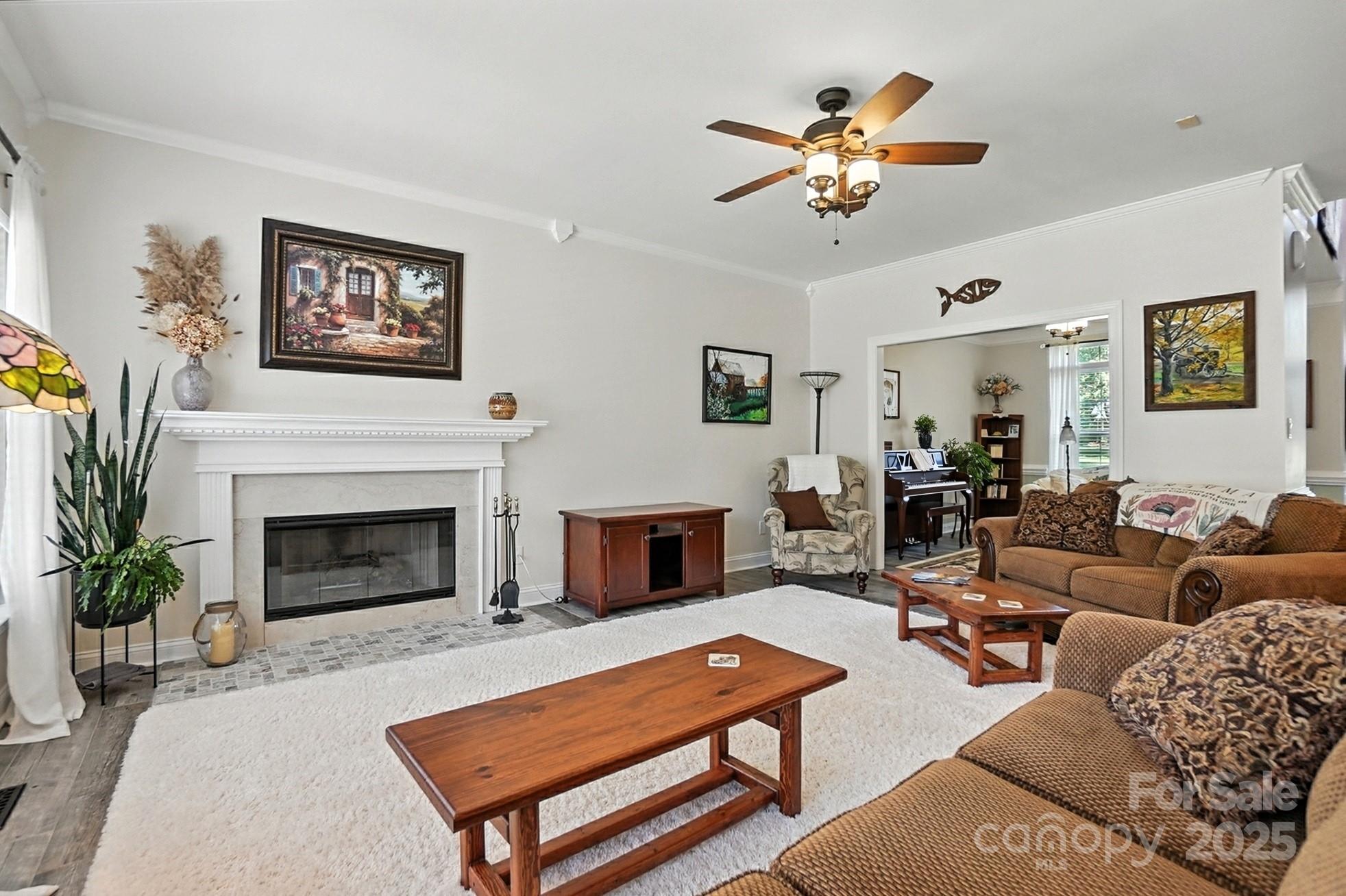 10219 Windtree Lane
