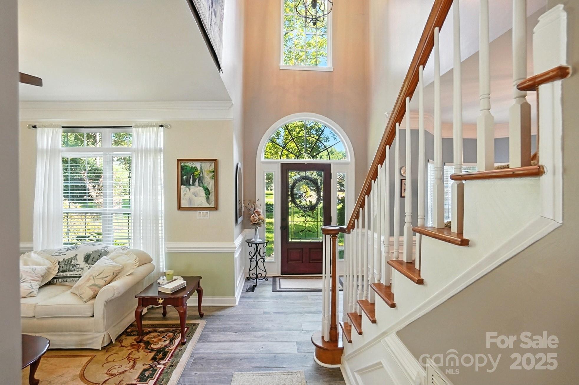 10219 Windtree Lane