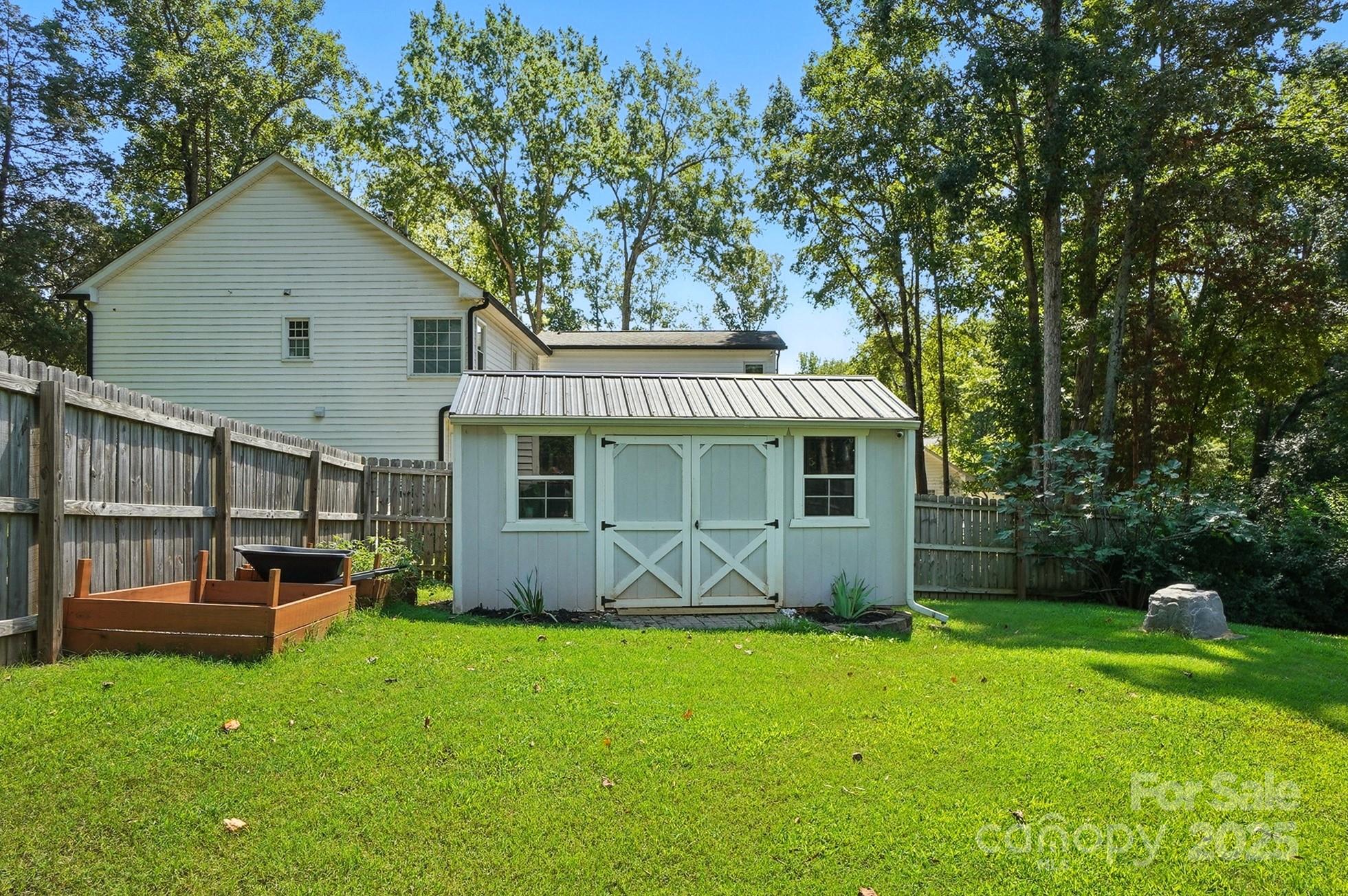 North Lake - Residential