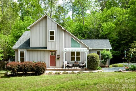 Photo of 138 Uwharrie Court, Mount Gilead, NC 27306 (MLS # 4369880)