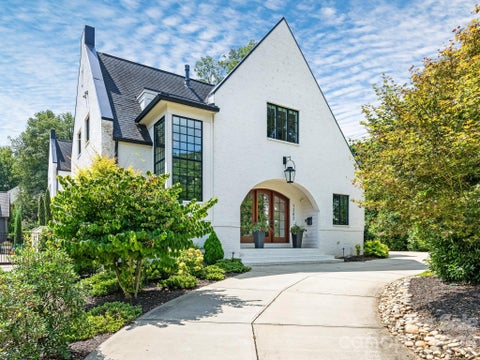 Photo of 1202 Townes Road, Charlotte, NC 28209 (MLS # 4416588)