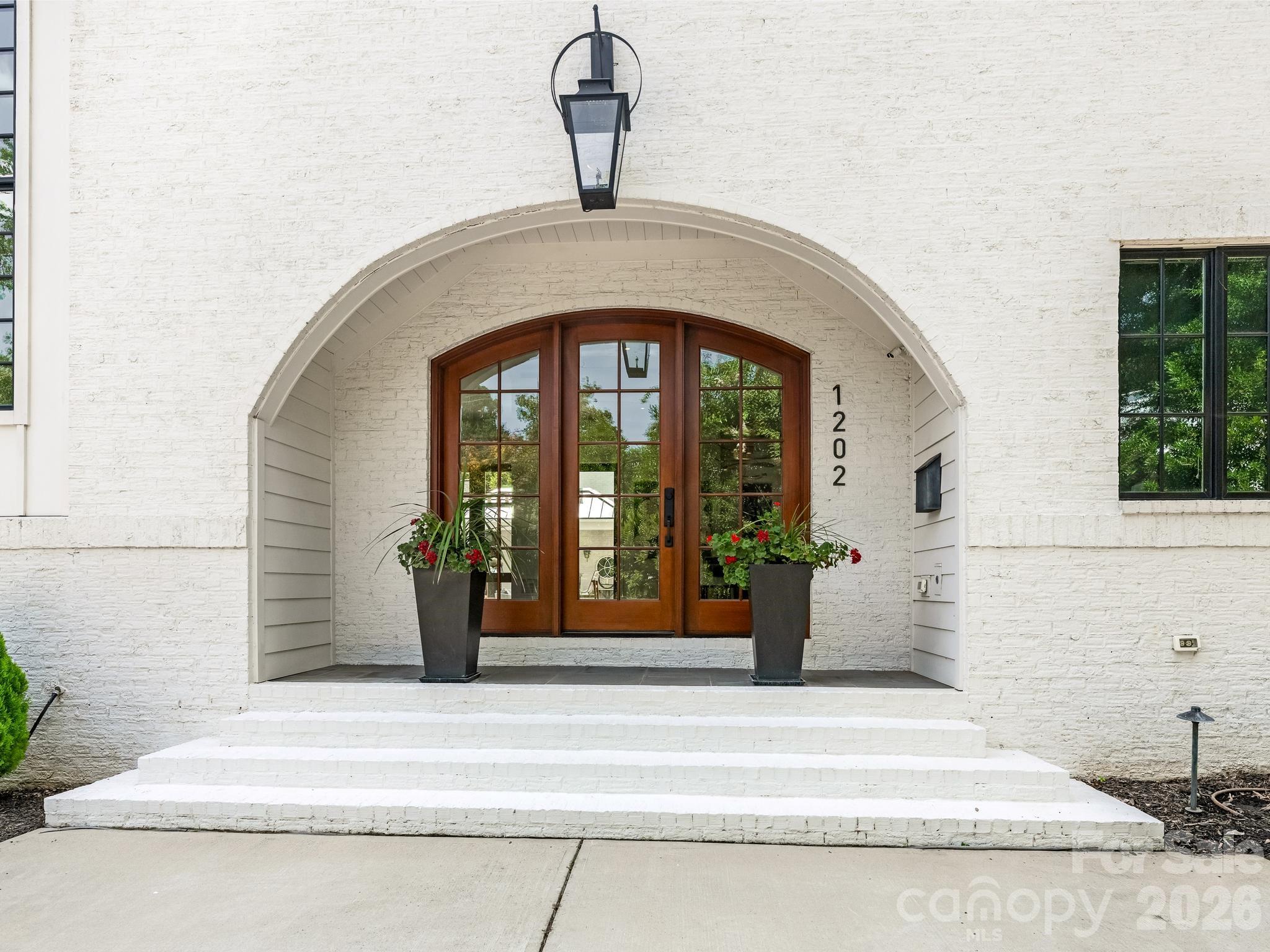 1202 Townes Road