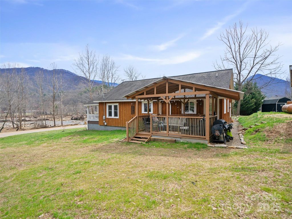 listing image 24