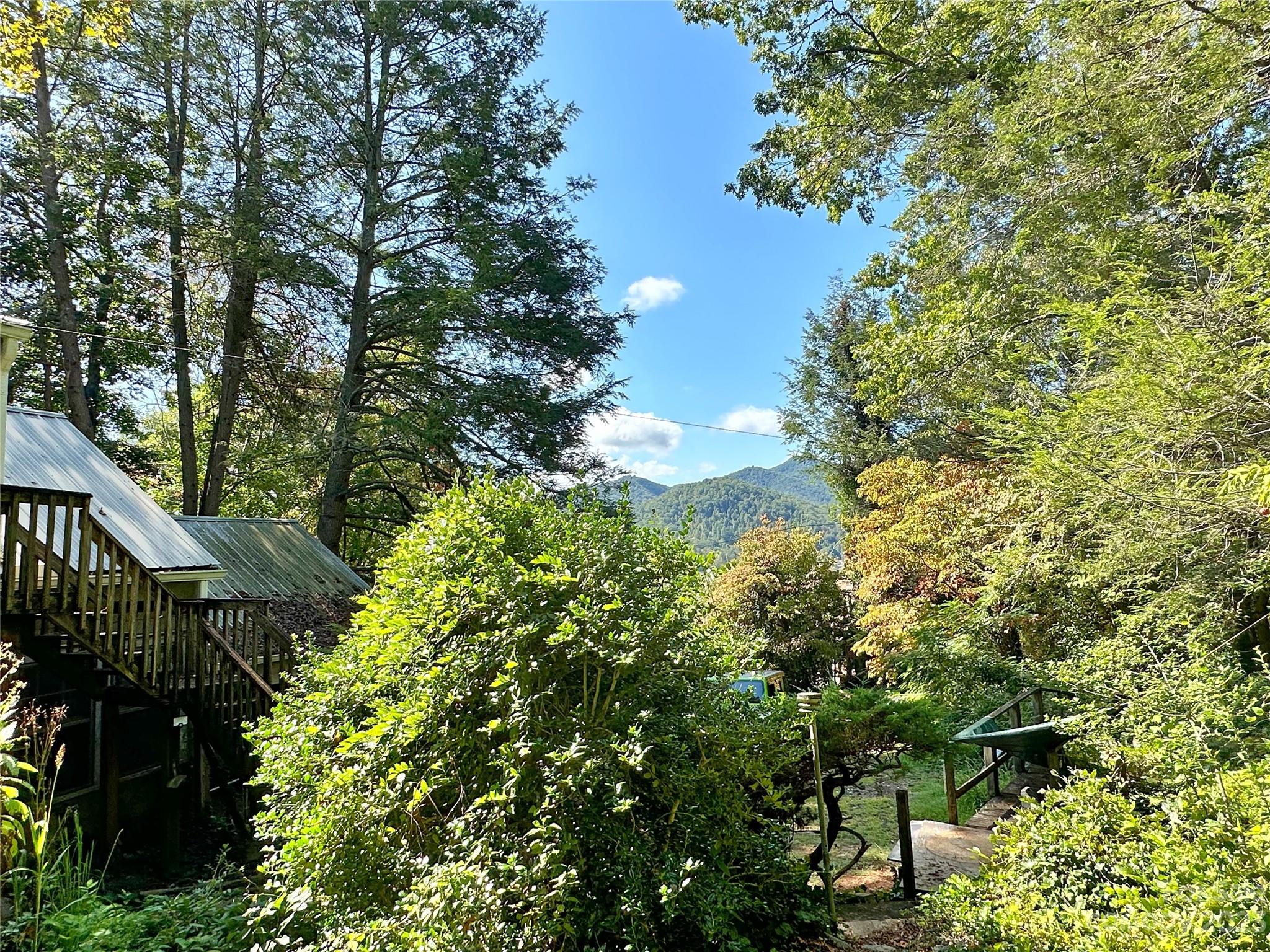 324 Buzzards Roost Road