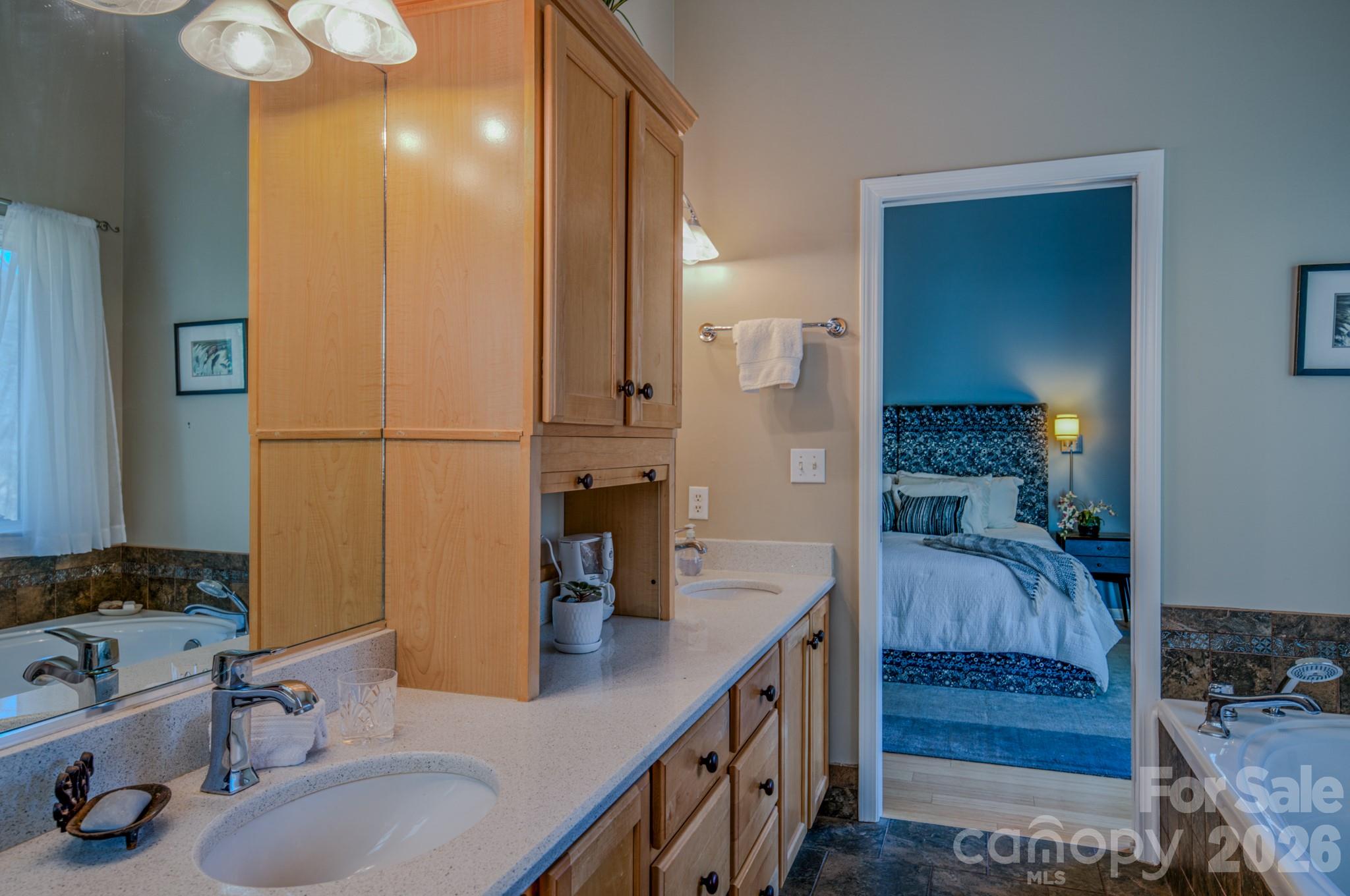 Davis Creek Estates - Residential