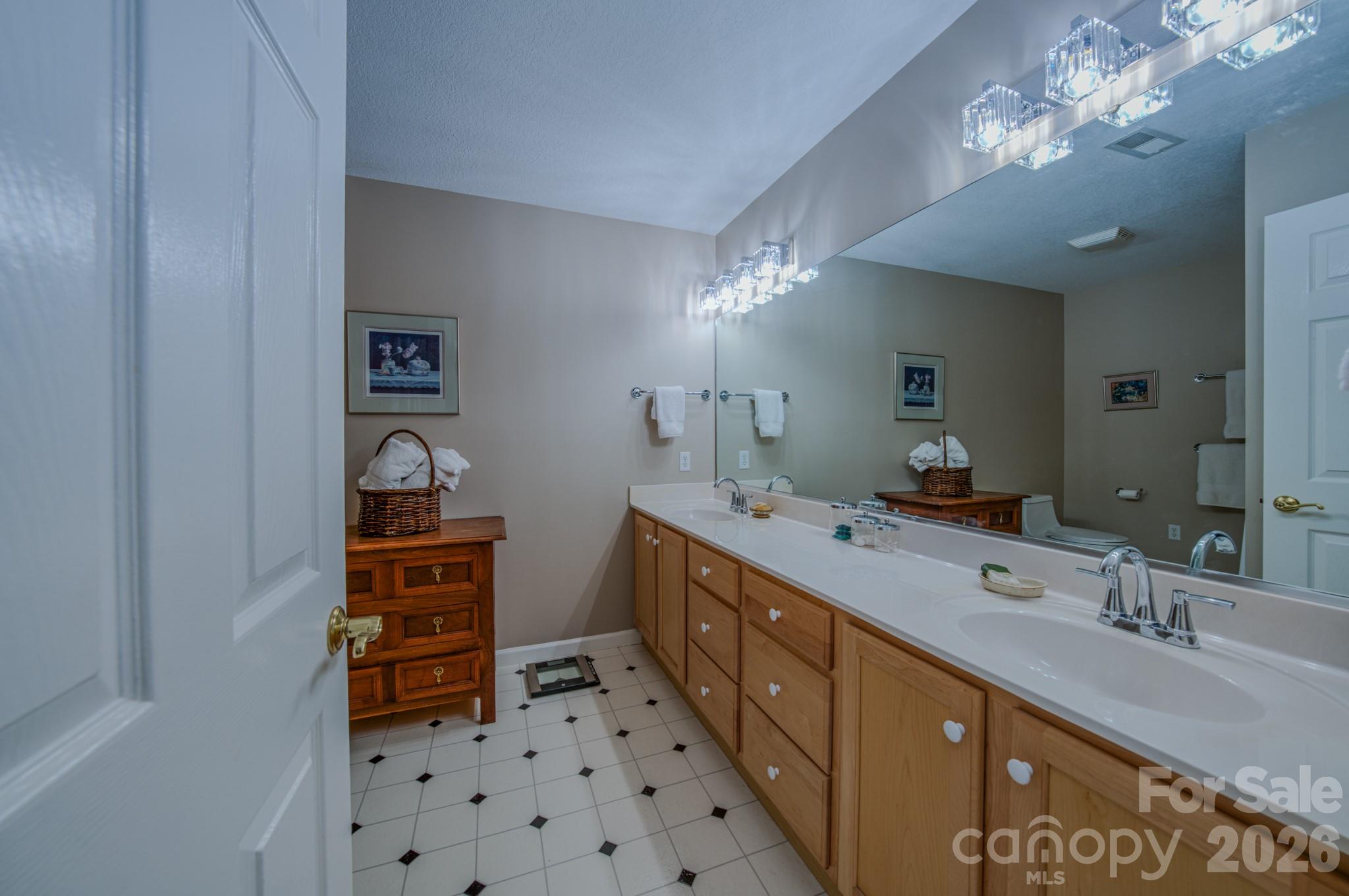 Davis Creek Estates - Residential