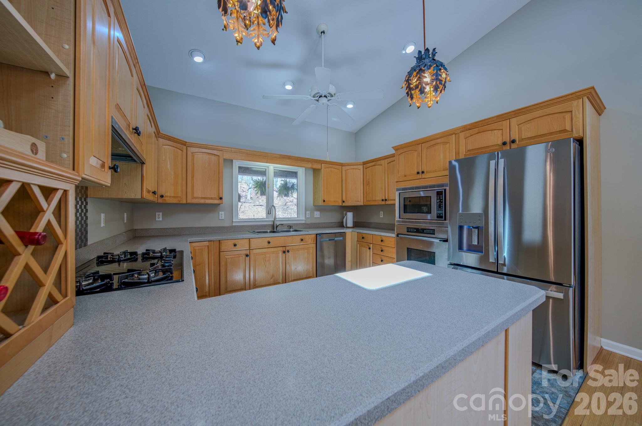 Davis Creek Estates - Residential