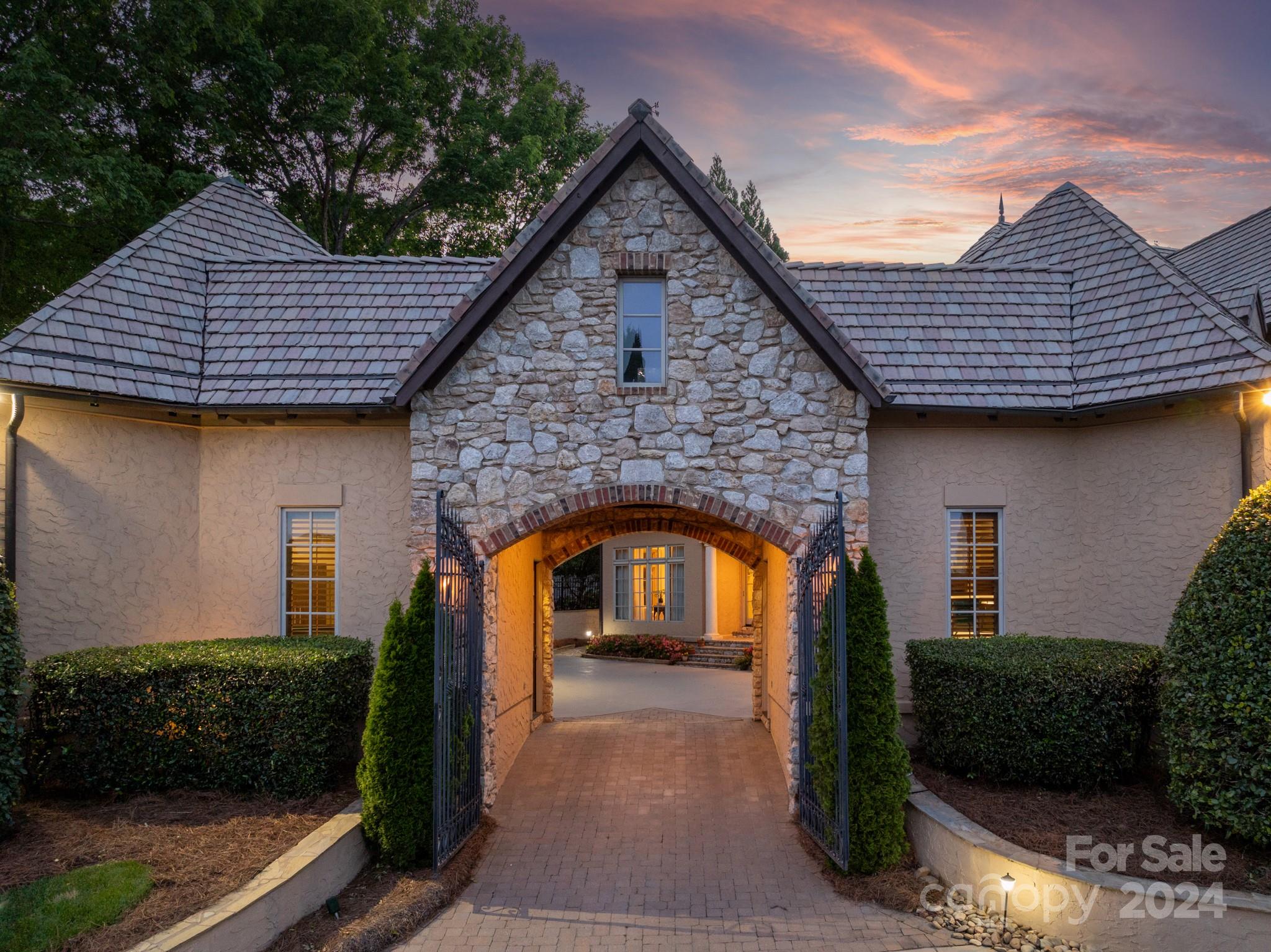 Piper Glen - Residential