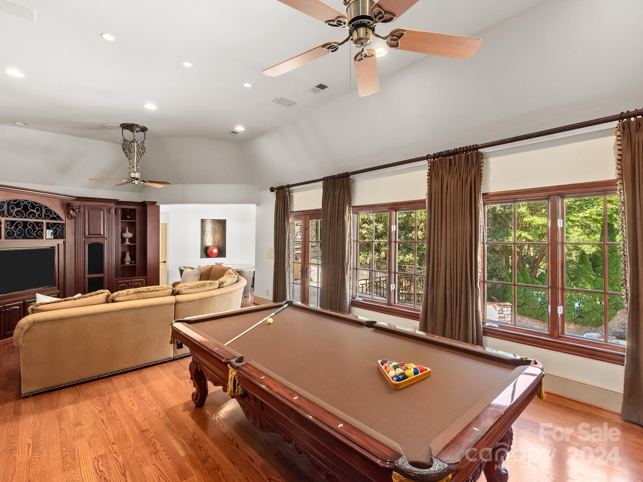 Piper Glen - Residential