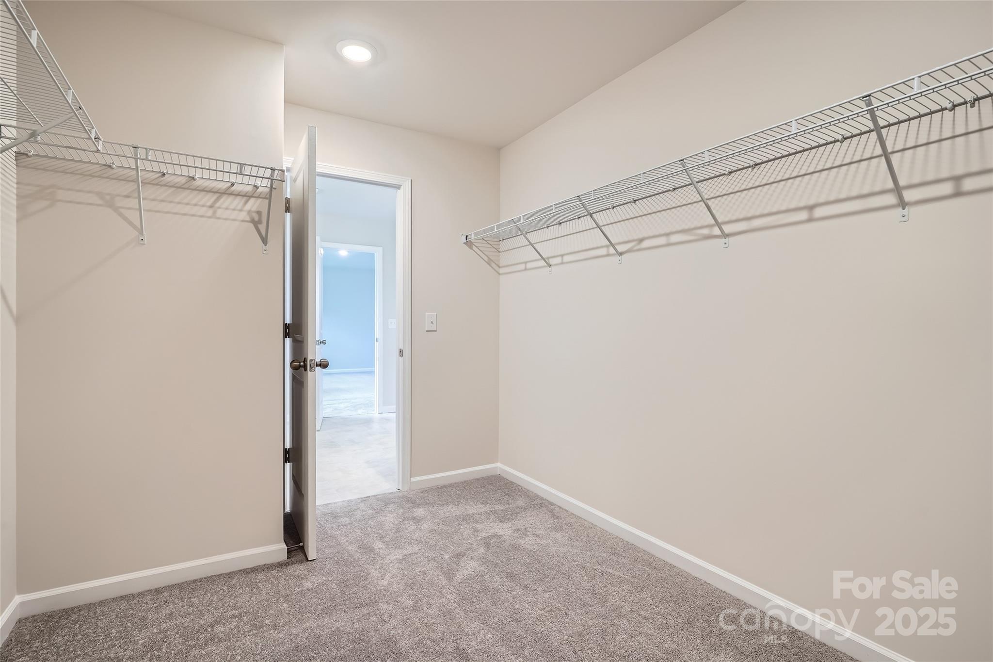 Elizabeth - Residential