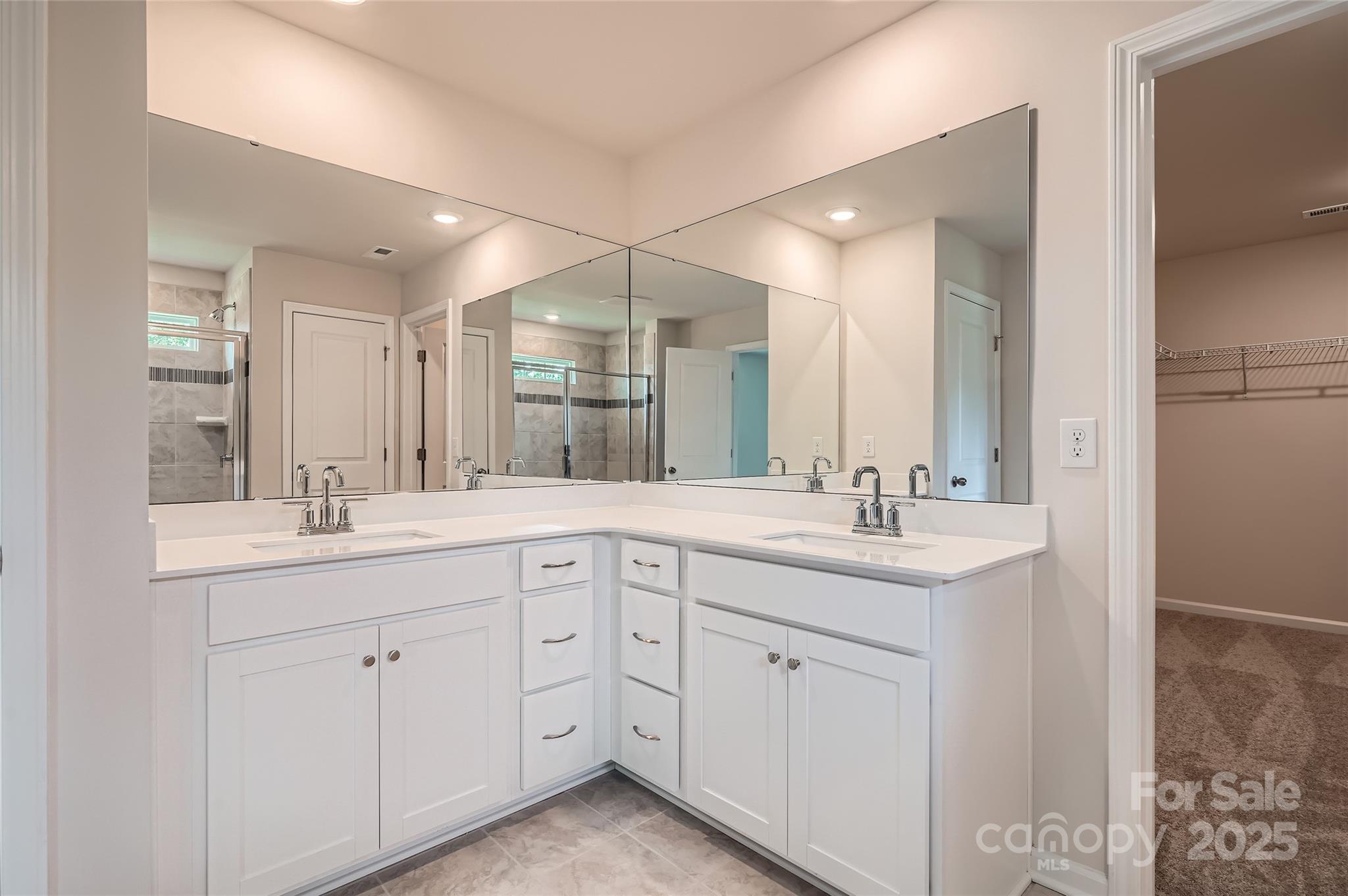 Elizabeth - Residential