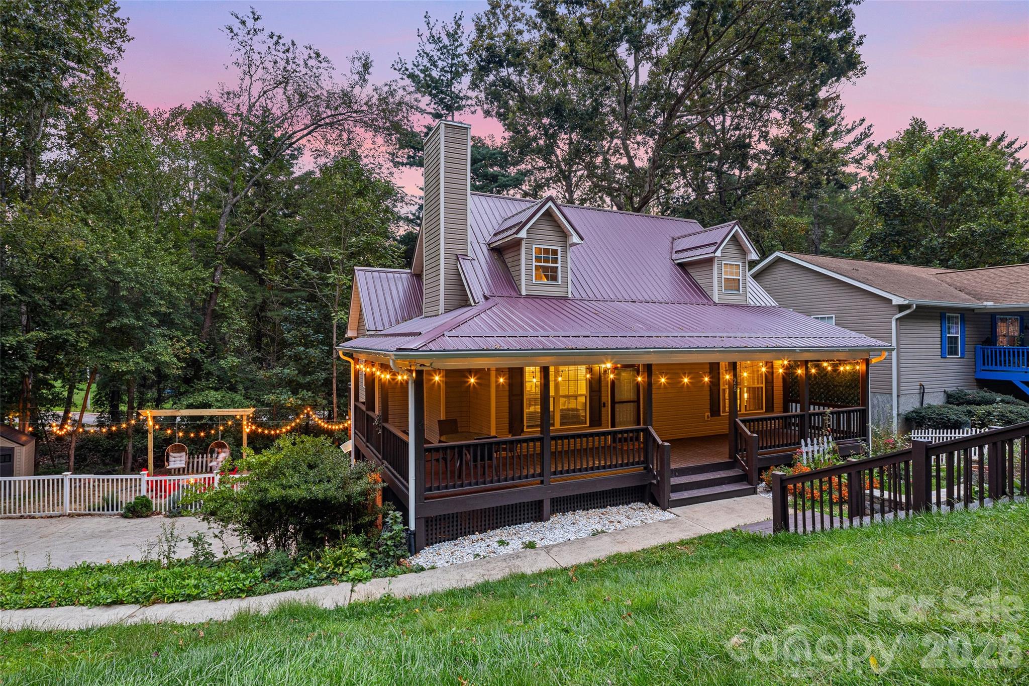 28 Grove Garden Avenue