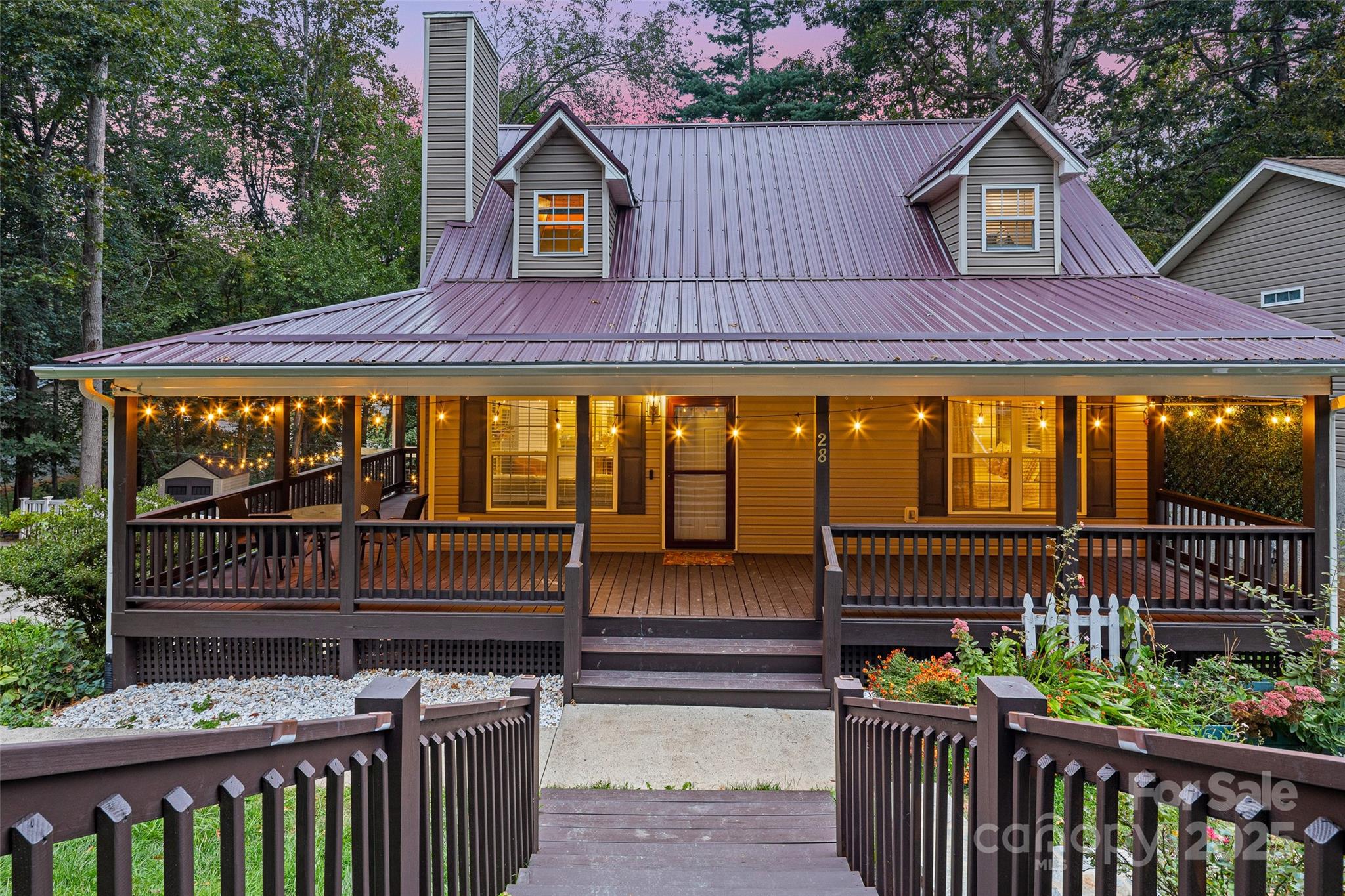 28 Grove Garden Avenue