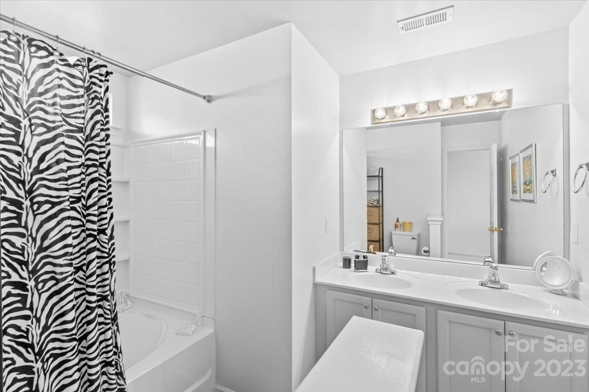 Reid Meadows - Residential