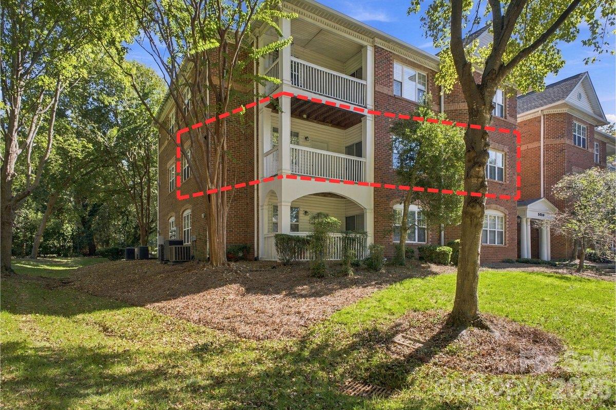 5609 Fairview Road 5