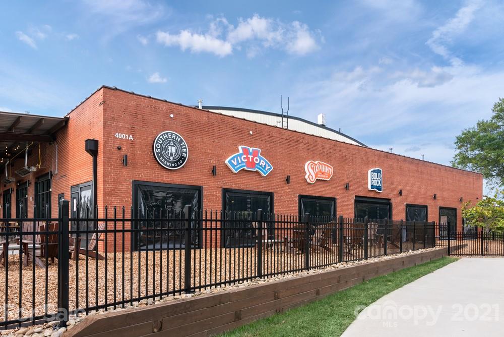 South Tryon Townhomes - Residential