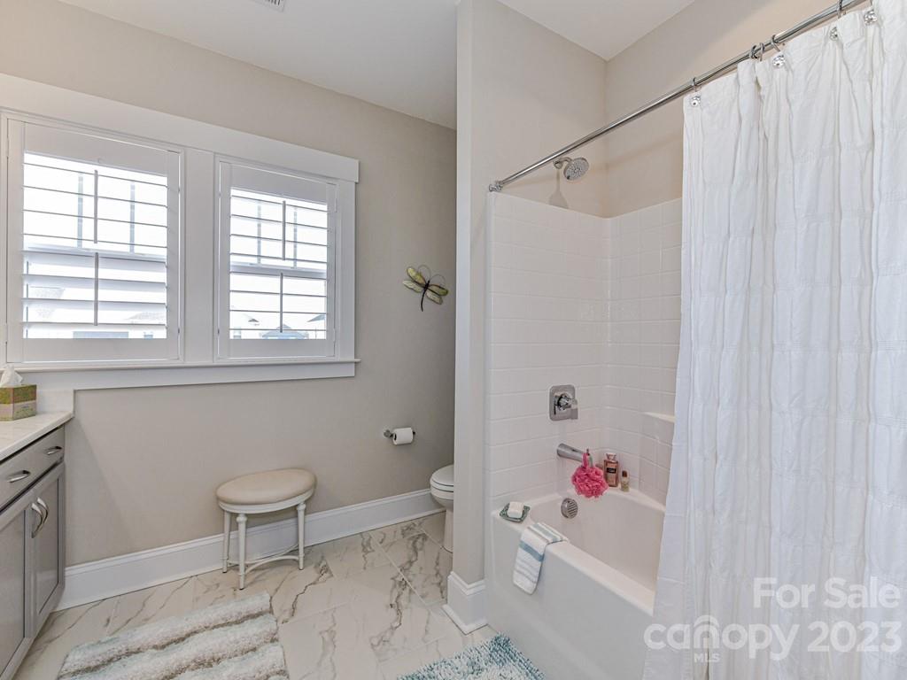 Riverwalk - Residential