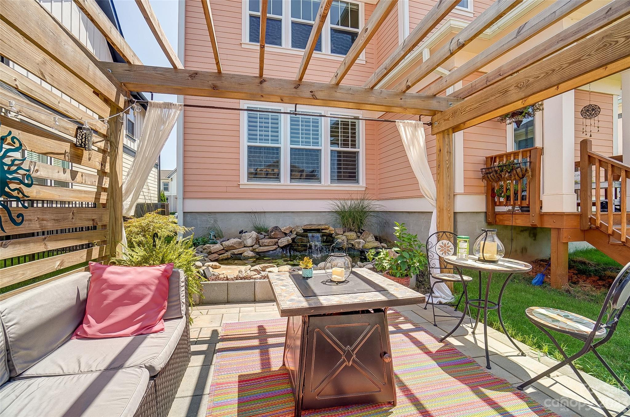 Riverwalk - Residential