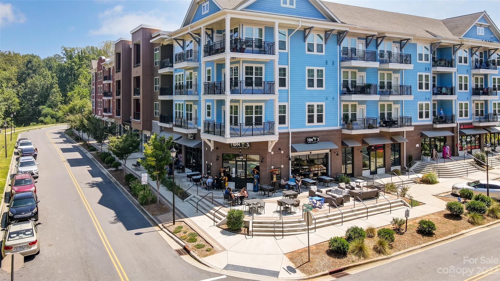 Riverwalk - Residential