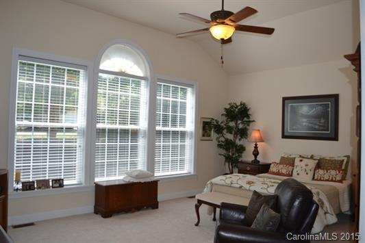 Lake Shore - Residential