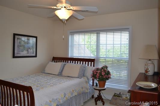 Lake Shore - Residential