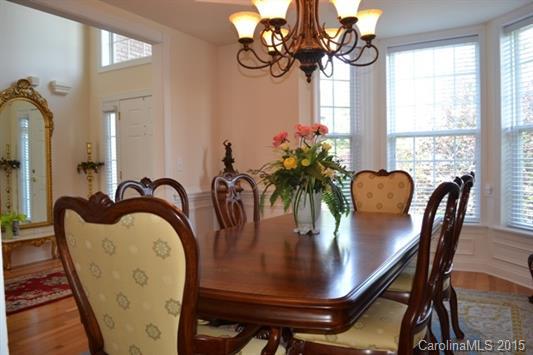 Lake Shore - Residential