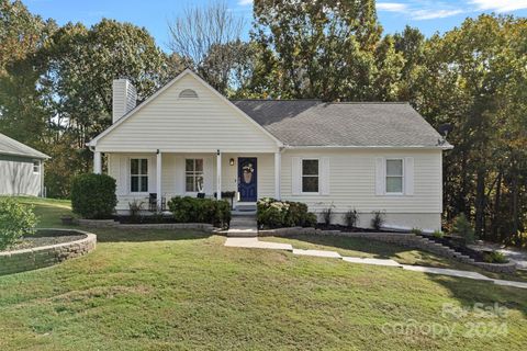 A home in Tega Cay