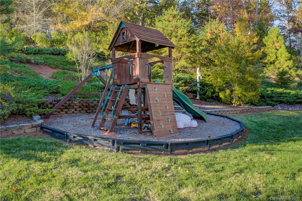 Quail Hollow - Residential