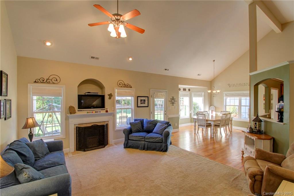 Quail Hollow - Residential