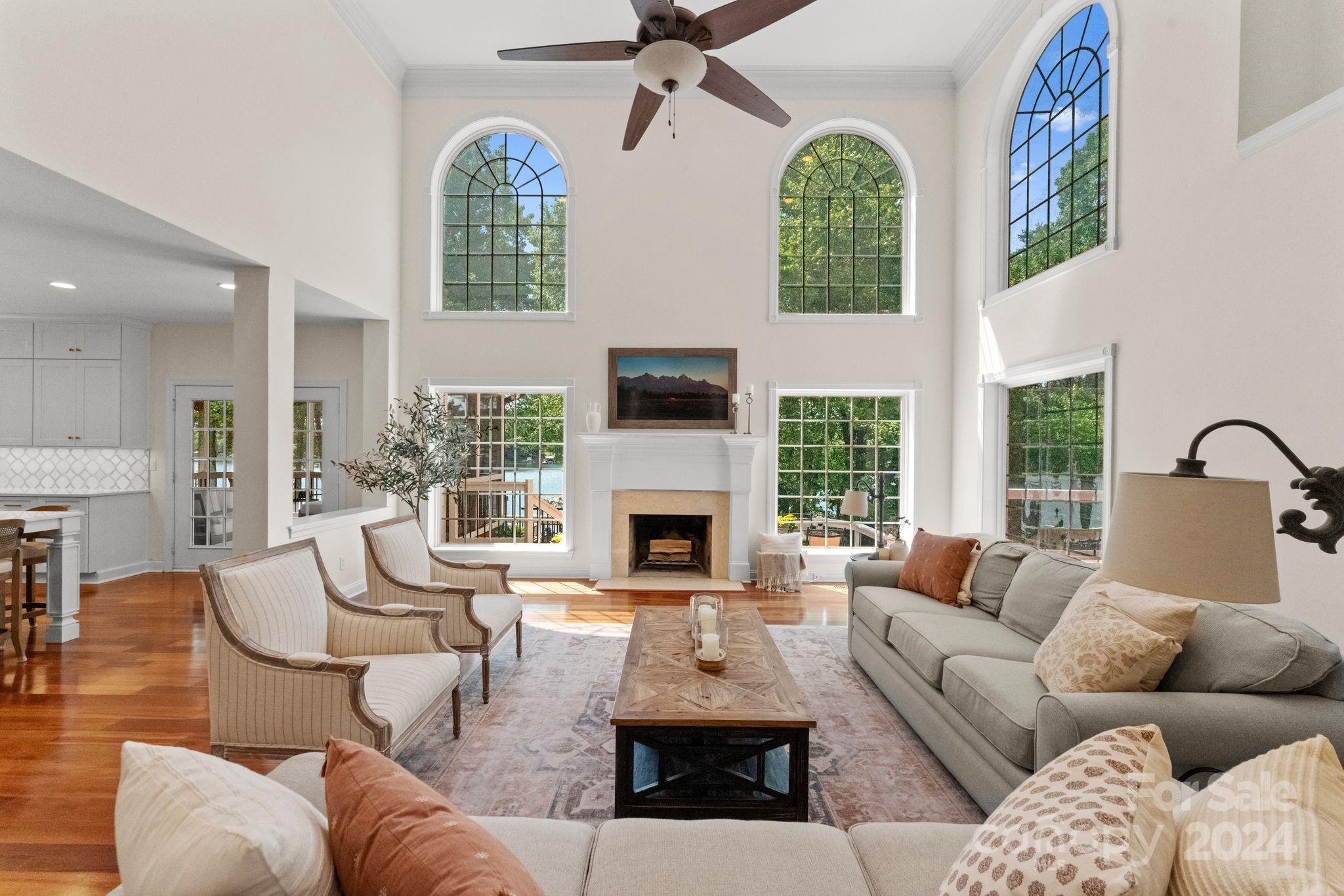 The Harbour at the Pointe - Residential