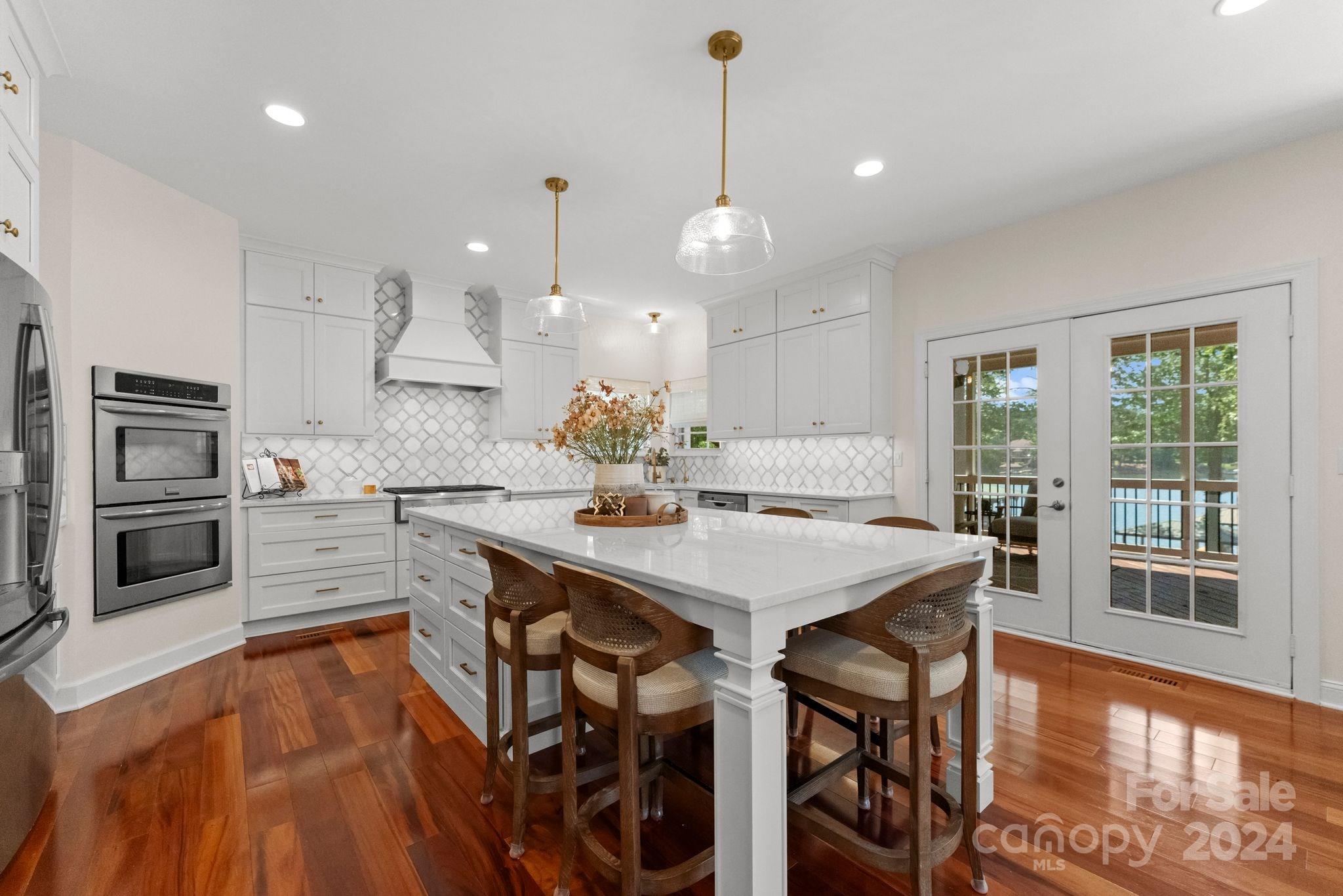 The Harbour at the Pointe - Residential