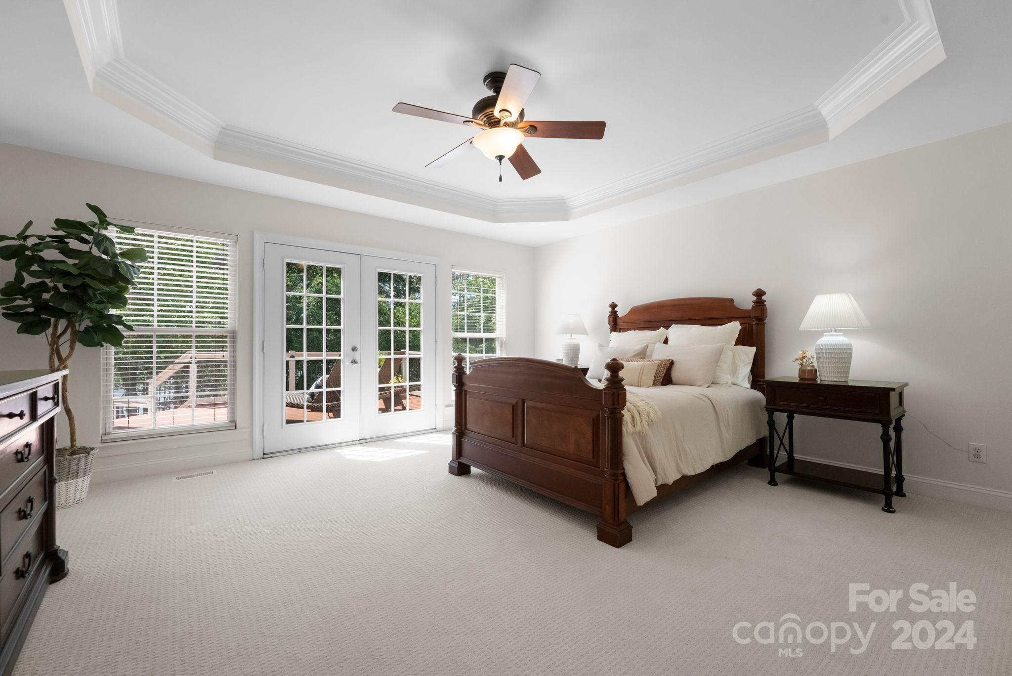 The Harbour at the Pointe - Residential