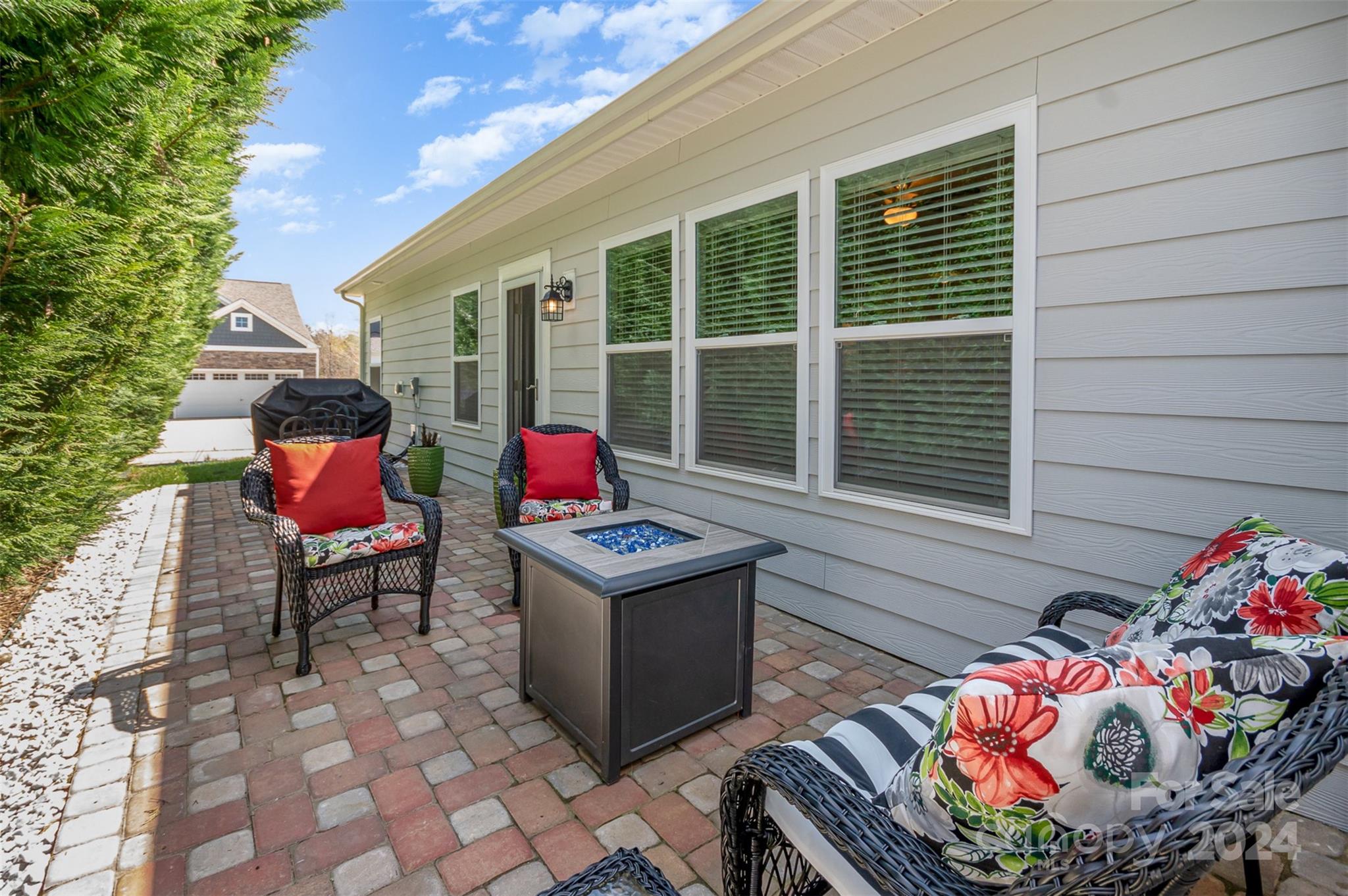 Edgewater - Residential