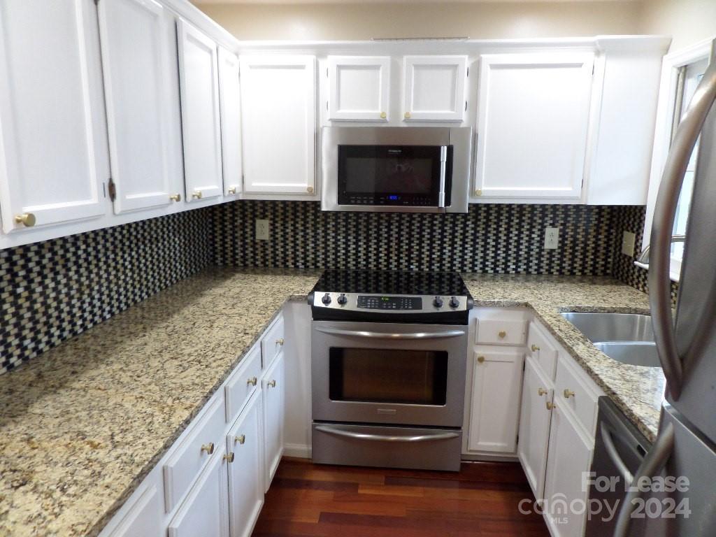 Myers Park - Residential Lease