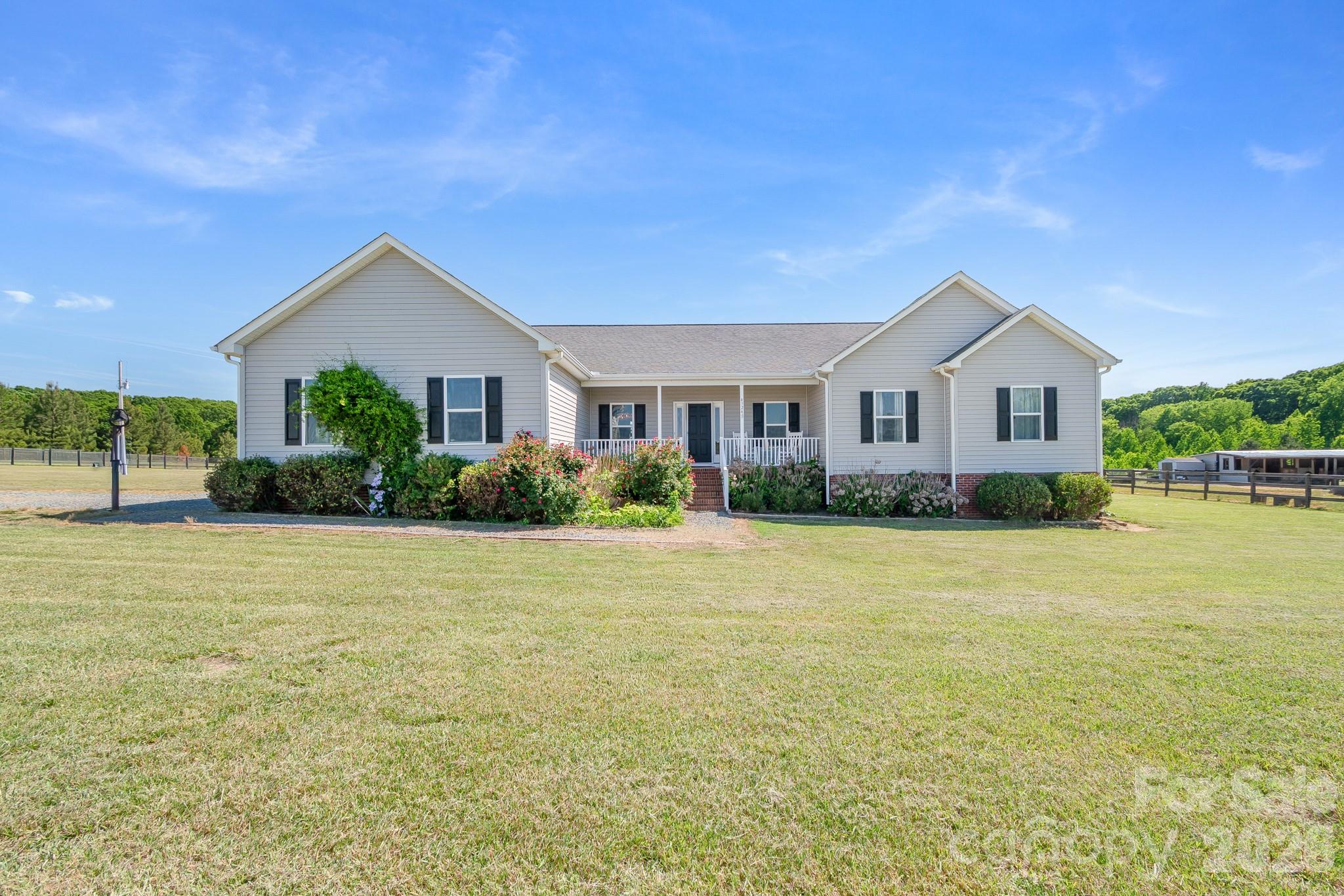 4324 Nesbit Road