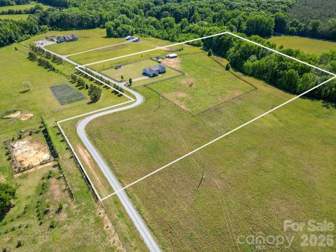 Photo of 4324 Nesbit Road, Monroe, NC 28112 (MLS # 4376436)