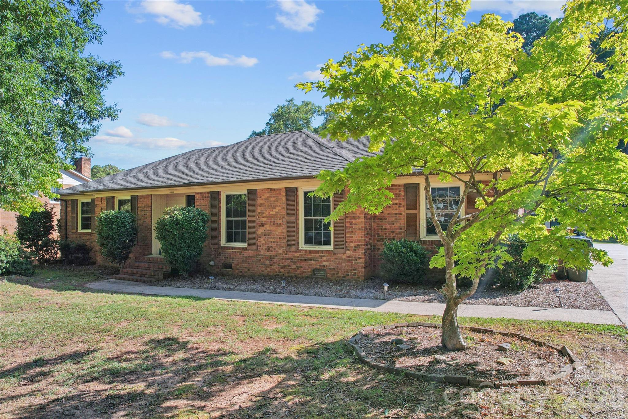 13507 Four Oaks Lane