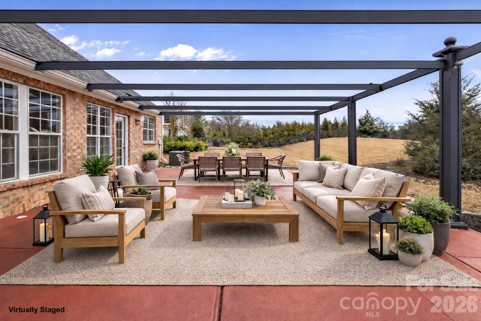 The Chimneys Of Marvin - Residential