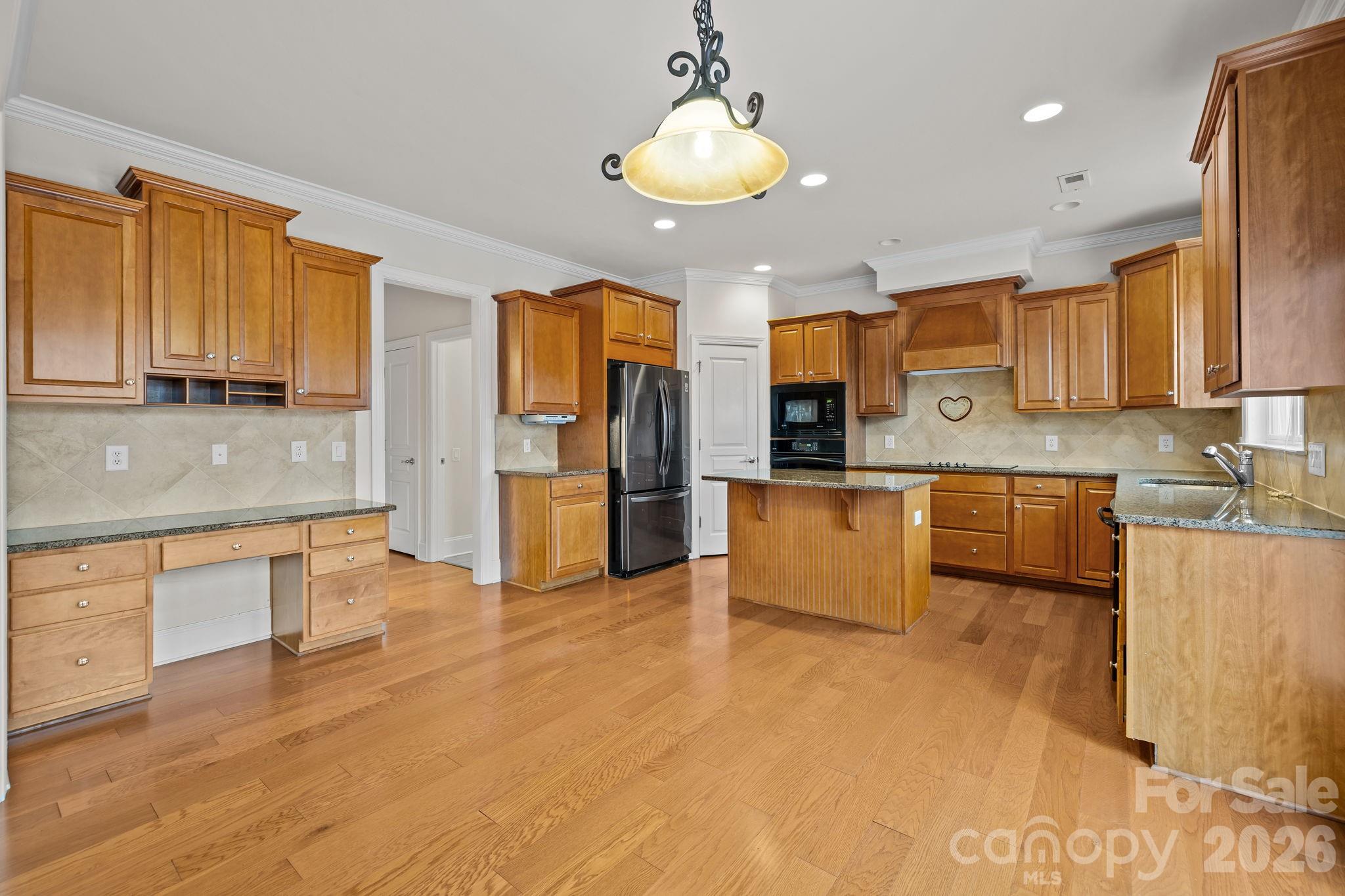 The Chimneys Of Marvin - Residential