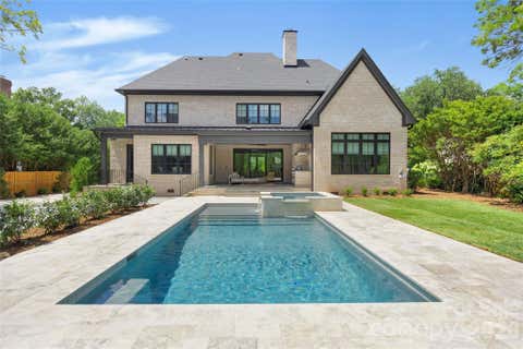 Photo of 1321 Ferncliff Road, Charlotte, NC 28211 (MLS # 4365033)