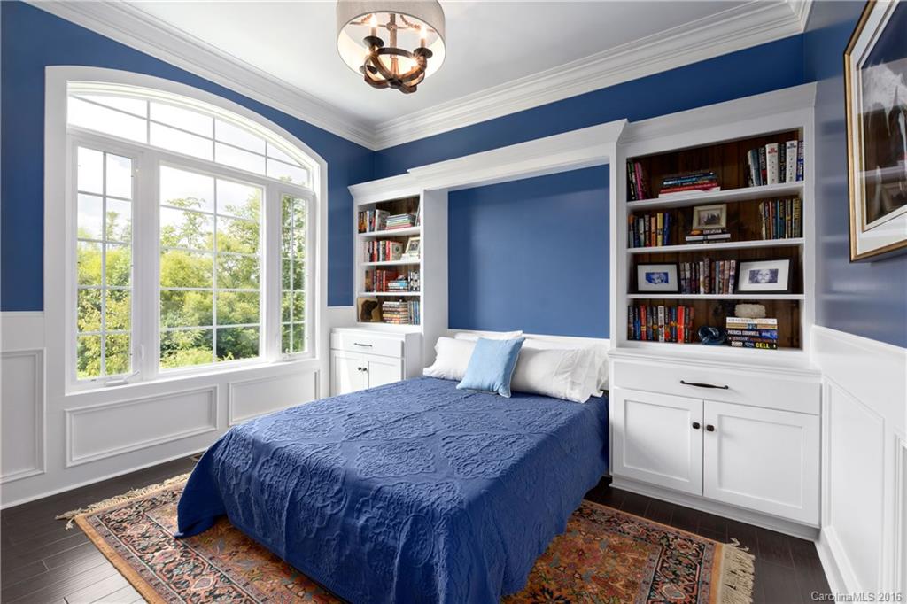 Monarch Estates - Residential