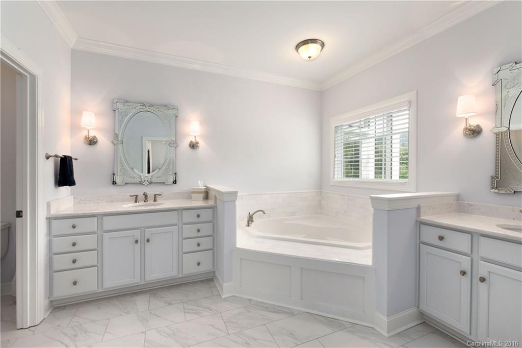 Monarch Estates - Residential