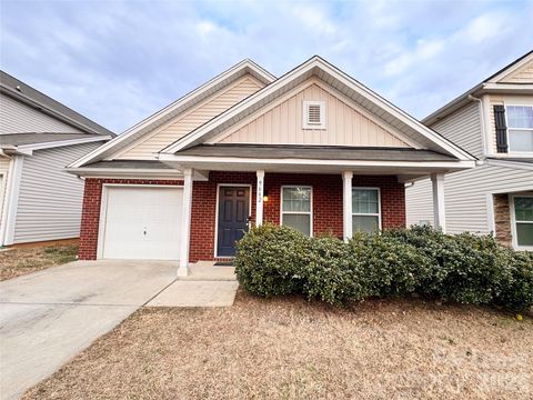 Photo of 9642 Hanberry Boulevard, Charlotte, NC 28213 (MLS # 4342359)